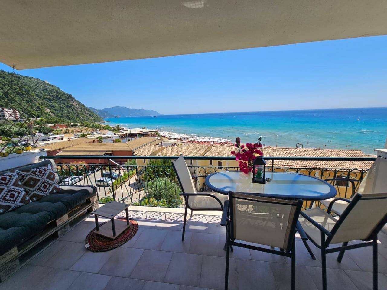 Ganze Wohnung, Korfu Glyfada Menigos 150 in Glifada (Korfu), Korfu