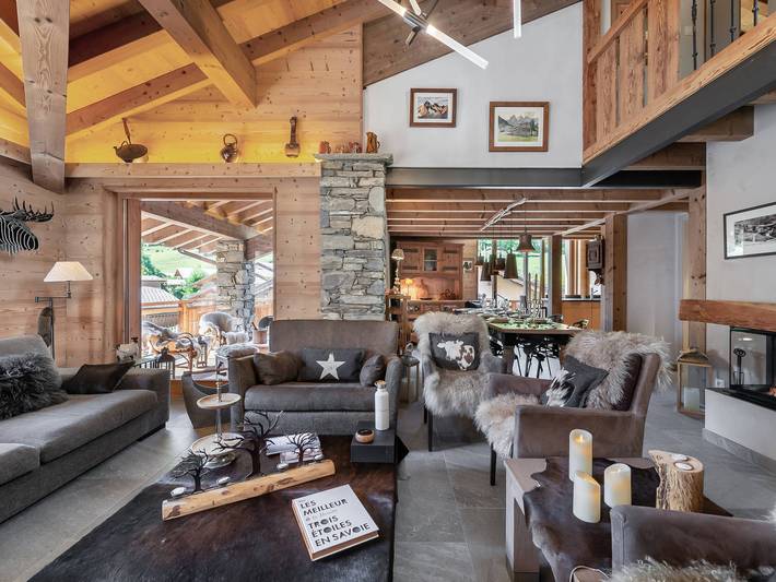 Ganze Wohnung, Bergduplex 4 Schlafzimmer, Nahe Skigebiet und Kamin in Saint-Martin-de-Belleville, Vanoise-Massiv