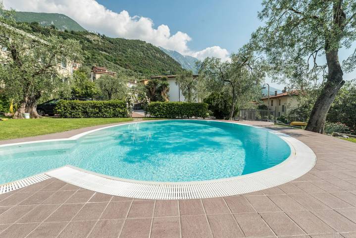 Appartamento intero, Appartamento vacanze per 5 persone con balcone in Malcesine, Prealpi Gardesane