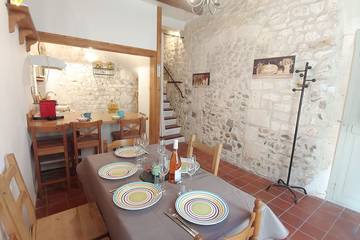 Gîte pour 5 personnes dans Arenes D Arles