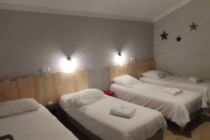 Gite 8 personnes à 15 min à pied de la plage avec piscine et spa in Les Moutiers-en-Retz, Côte de Jade