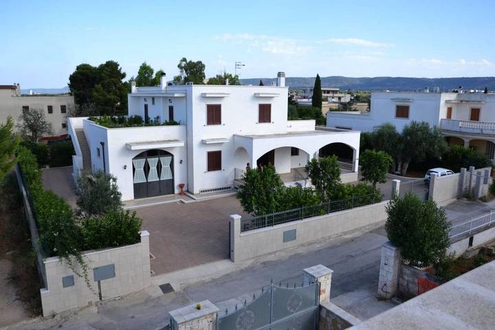 Chambre d’hôte pour 4 personnes, avec jardin et vue à Fasano - 2