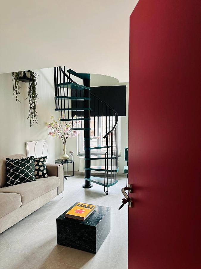 Appartement entier, New ! Superbe Duplex - Déco Bali Mystique in Mons (Hennegau), Hainaut