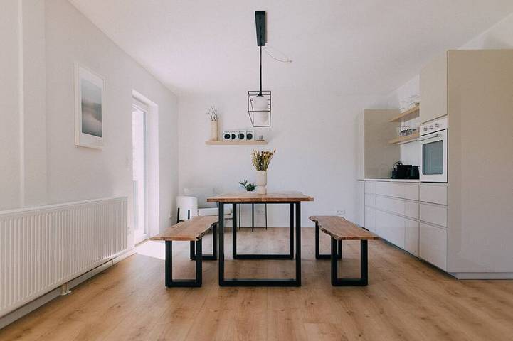 Ferienwohnung für 4 Personen, mit Whirlpool und Garten sowie Balkon - 1