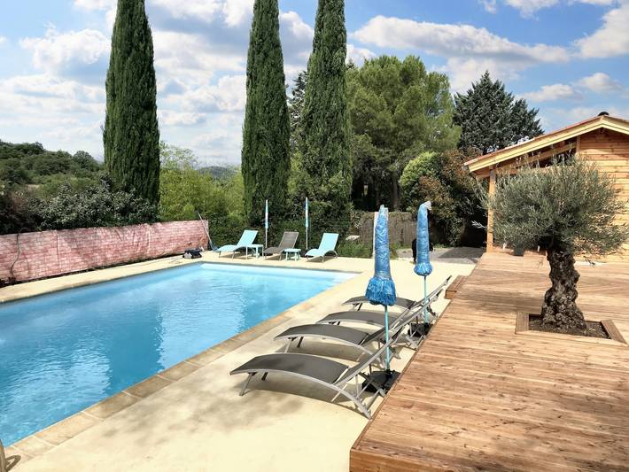 Location de vacances pour 6 personnes, avec piscine et terrasse à Saint-André-de-Cruzières - 2