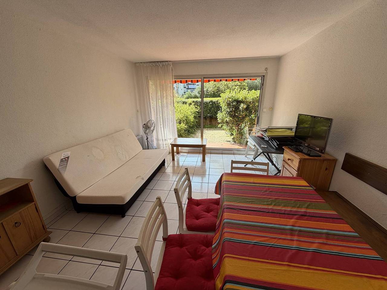 Ganze Wohnung, Erdgeschoss T2-Wohnung - Privatparkplatz, Terrasse, 4 Schlafplätze, Pool - 300 m zum Strand in La Côte Vermeille, Argelès-sur-Mer