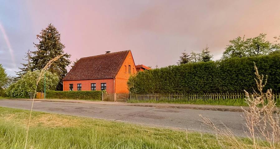 Geräumiges Landhaus mit idyllischem Obstgarten in Schönwalde, Vorpommern Greifswald