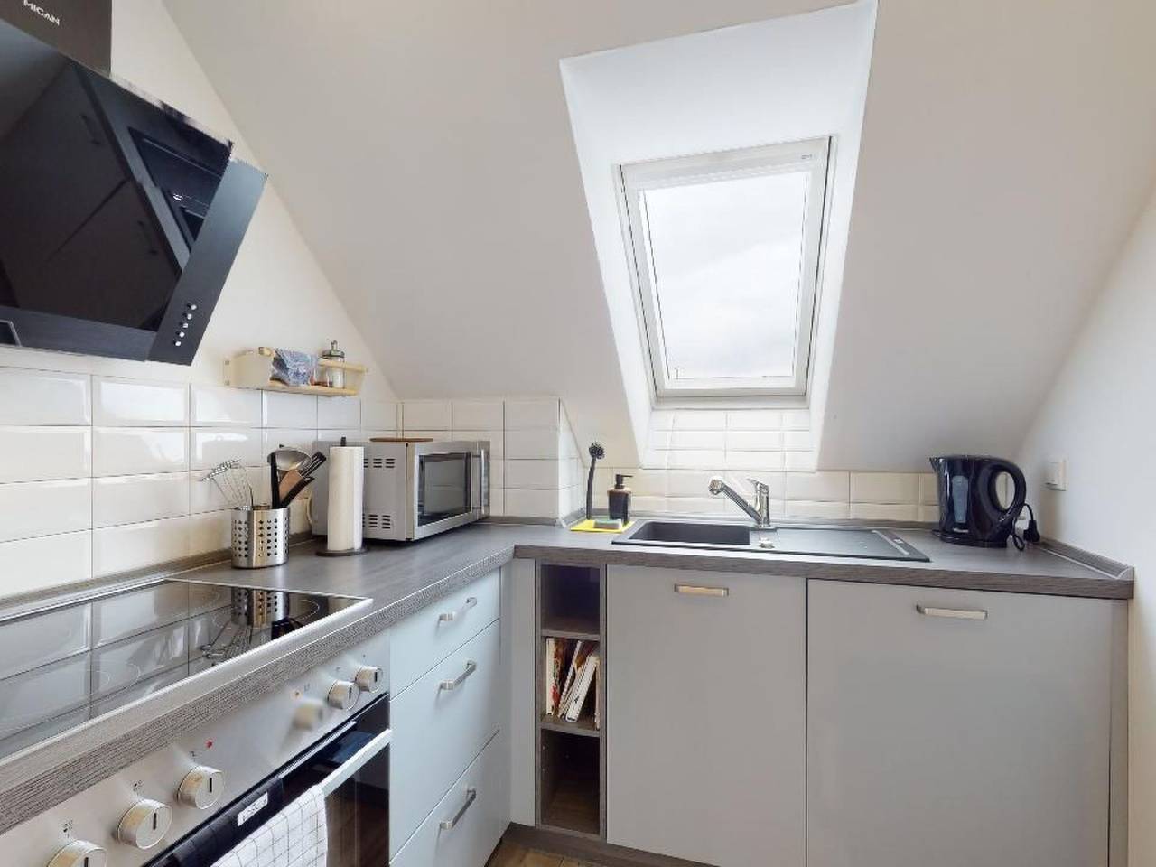 Apartamento entero, Urgemütliche Maisonnette Wohnung mit Klimaanlage in Senne, Bielefeld