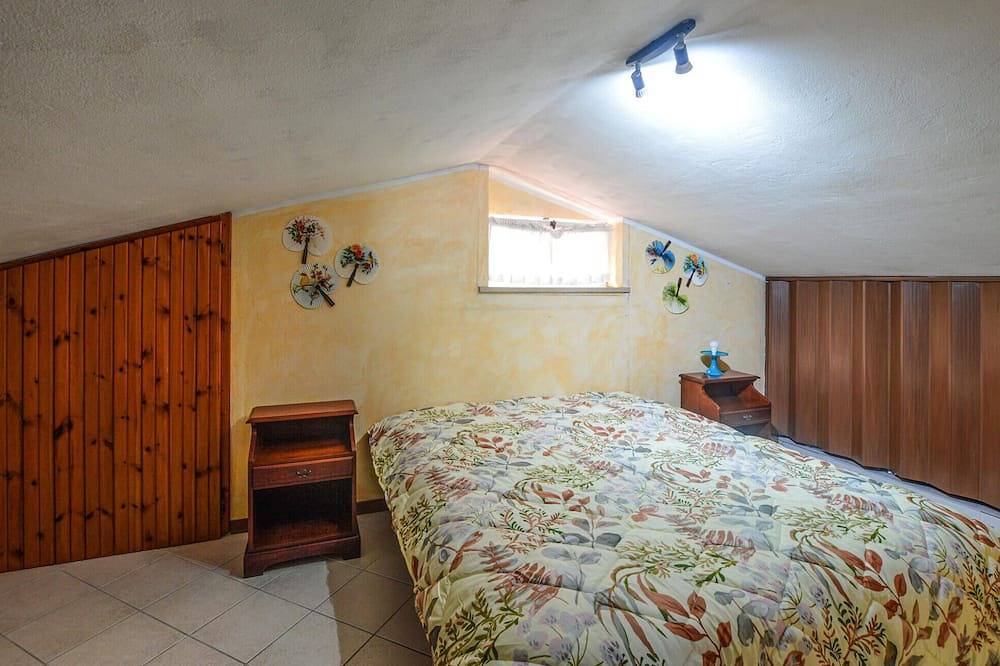Appartamento intero, Splendido appartamento con 3 camere da. in Poggi Imperia, Imperia