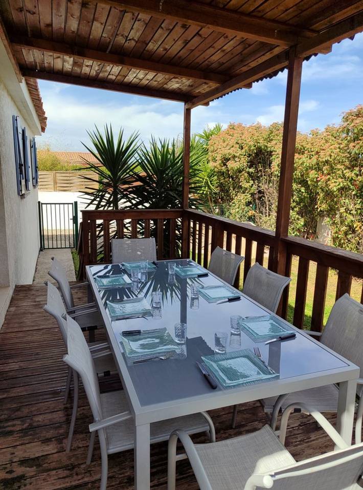 Gîte pour 8 personnes, avec jardin et terrasse, animaux acceptés