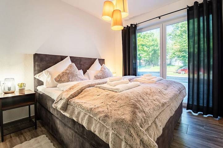 Ganze Wohnung, Select-Home 2 -Netflix | Parkplatz | viele Extras in Bruck i.d.OPf., Ostbayern
