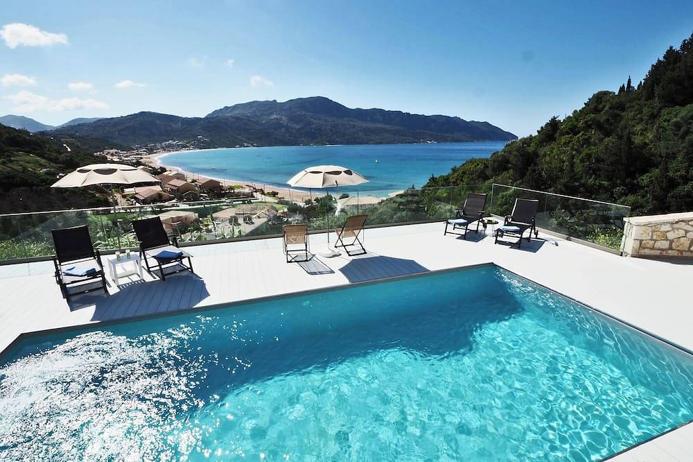 Ganze Wohnung, Villa Euphoria Apt 2 Afionas Corfu in Korfu