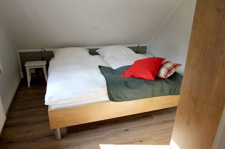 Ferienwohnung für 4 Personen, mit Garten in Hatten - 2