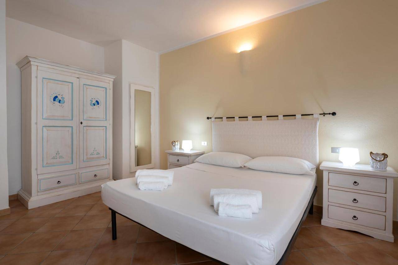 Appartement entier, Three-Bedroom Apartment in Porto Pollo, Palau (Sardaigne)
