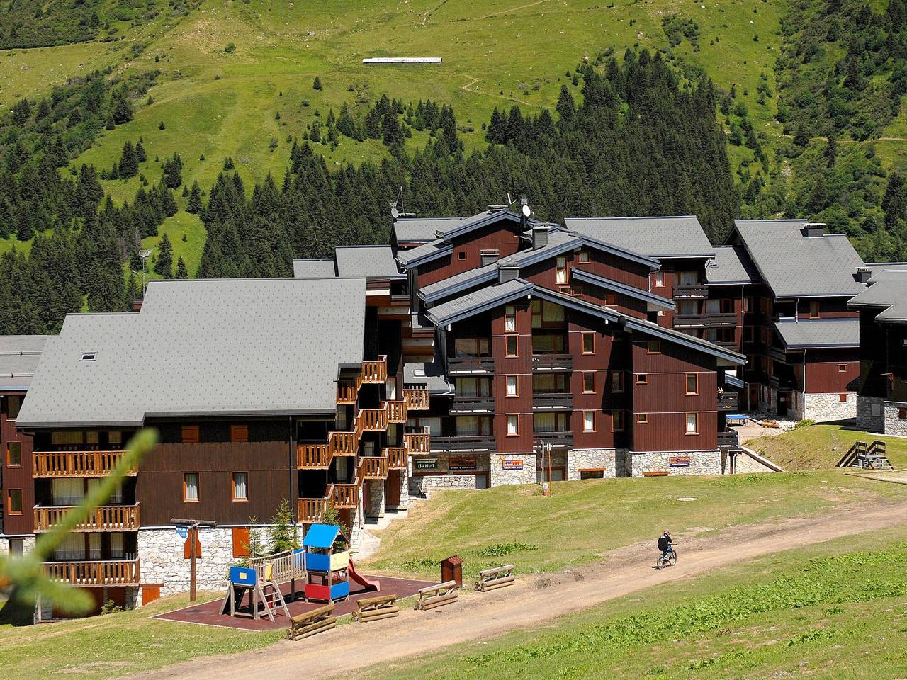 Entire apartment, Odalys Essentielle Le Hameau du Mottaret in Méribel-Mottaret, Les Allues