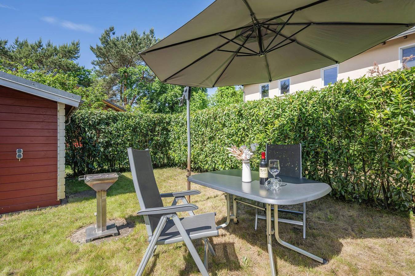 Apartamento entero, Moderne Ferienwohnung mit Terrasse, nur 750 m vom Ostseestrand entfernt in Koserow, Bernsteinbäder