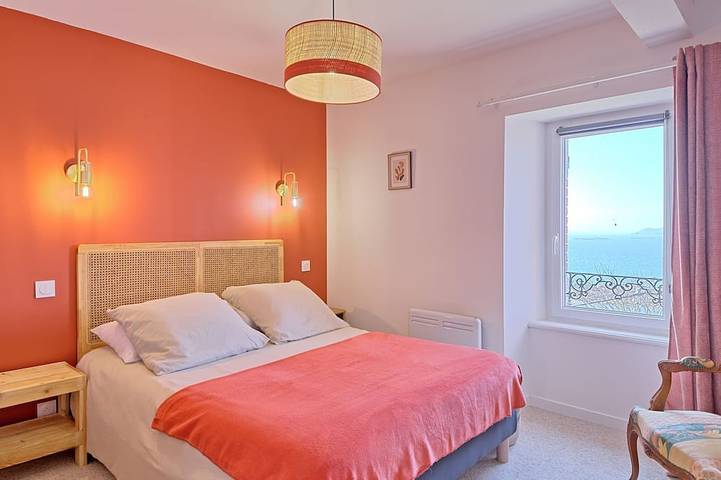 Location de vacances pour 8 personnes, avec balcon et jardin dans Plage du Royau - 3