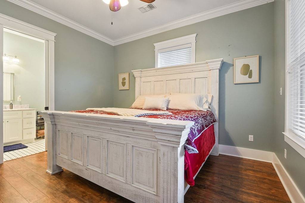 Cozy Cottage in the Bay in Bay St. Louis, Mississippi Gulf Coast