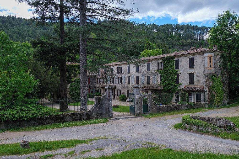 Gite Au Coeur Des Cevennes Ideal Pour Les Amoureux De Nature in Génolhac, Parc national des Cévennes