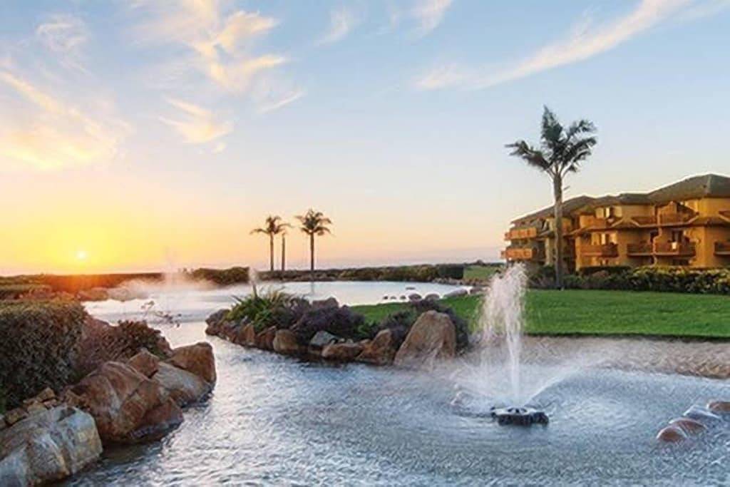 Luxuriöse Strandvilla im Küstenresort, nur wenige Schritte vom Strand entfernt, hervorragende Ausstattung in Rio del Mar, Santa Cruz County