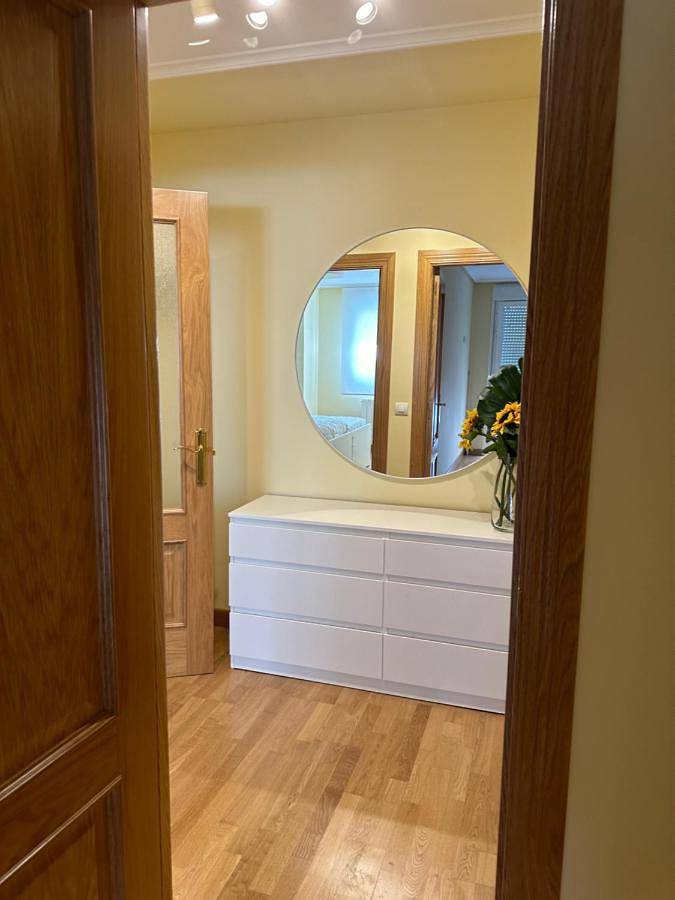 Apartamento para 4 personas, con Balcón y Vistas en Santo Domingo de la Calzada
