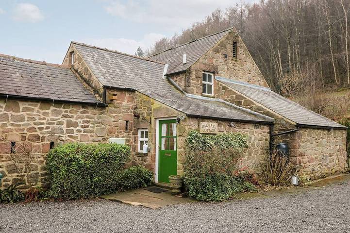 Cottage for 6 people, with garden, with pets in Cromford