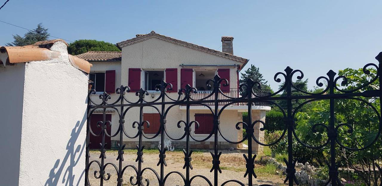 Villa Mas Fa Susa 3 étoiles avec piscine in Les Vans, Parc naturel régional des Monts d'Ardèche