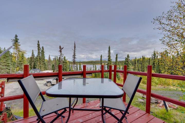 Lodge voor 3 personen, with uitzicht and uitzicht op het meer as well as terras in Alaska
