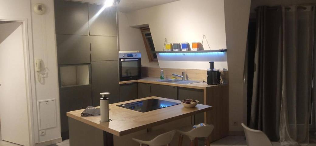 Location de vacances pour 4 personnes, avec Balcon et Terrasse à Sartrouville