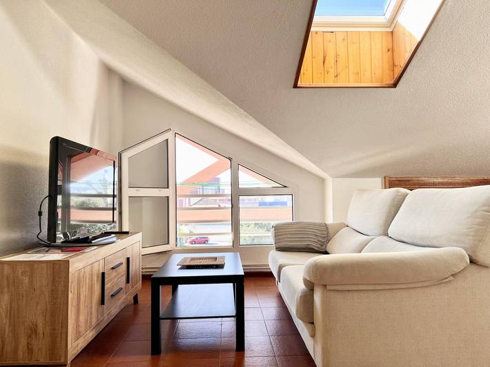 Appartement de vacances pour 4 personnes, avec piscine et jardin - 1