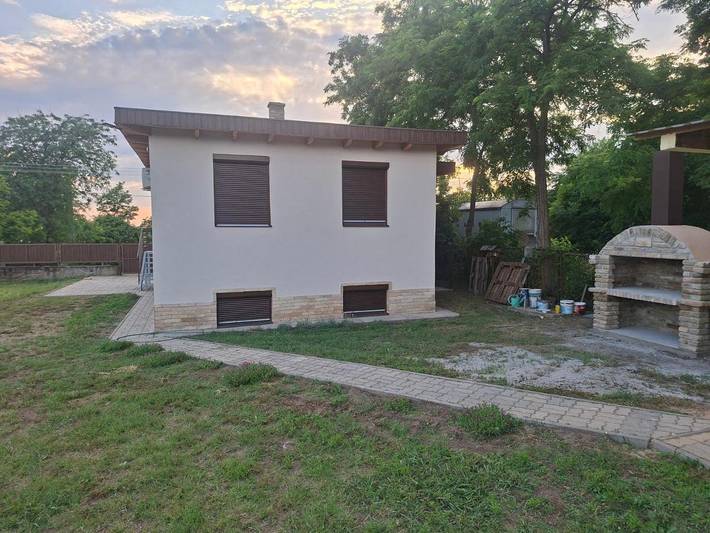 Dom dla 6 osób, z Balkon i Taras oraz Ogród i Widok w Baja