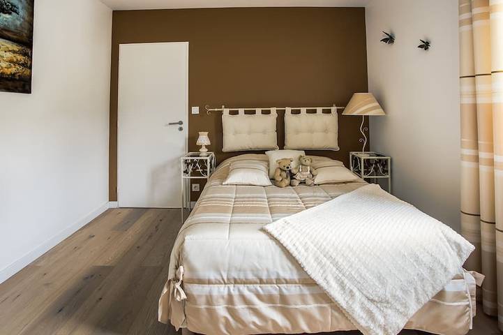 Location de vacances pour 6 personnes, avec jardin et balcon à Viviers-du-Lac - 4