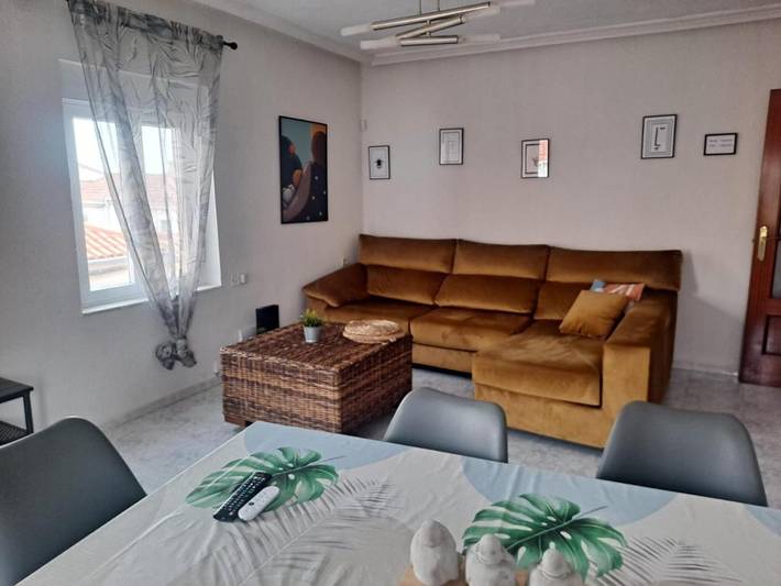 Apartamento de vacaciones para 5 personas, con balcón y vistas - 1