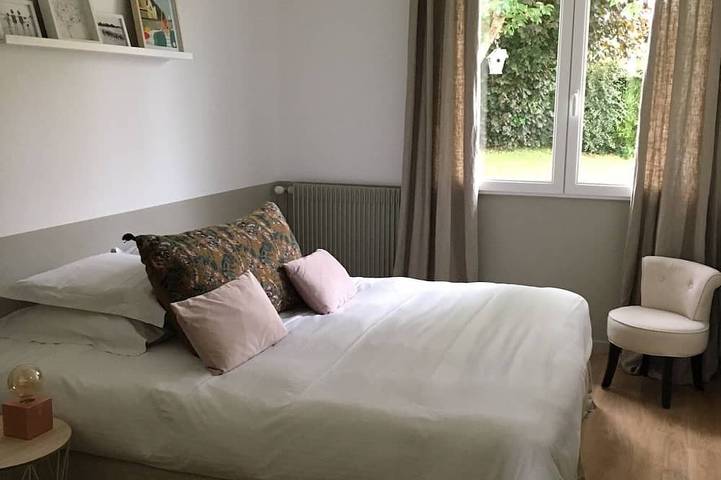 Location de vacances pour 6 personnes, avec jardin et terrasse à Bayeux - 2