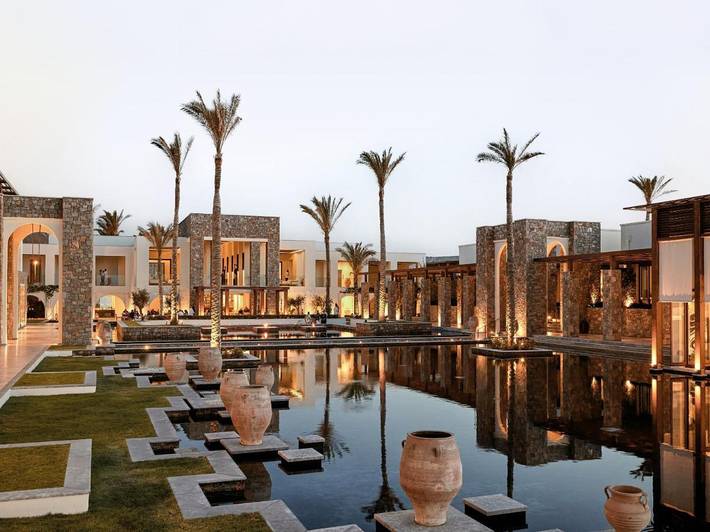 Ferienanlage für 6 Personen, mit Terrasse und Garten sowie Pool und Sauna auf Kreta