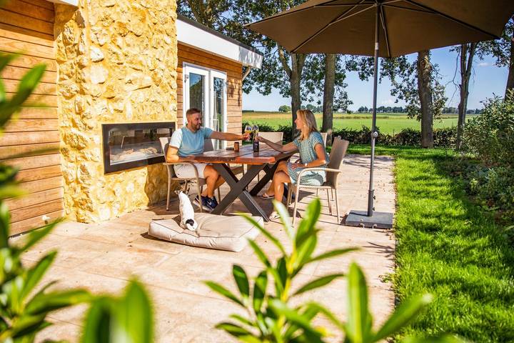 Vakantiewoning voor 6 personen, with tuin and terras as well as zwembad, met huisdier in Bemelen