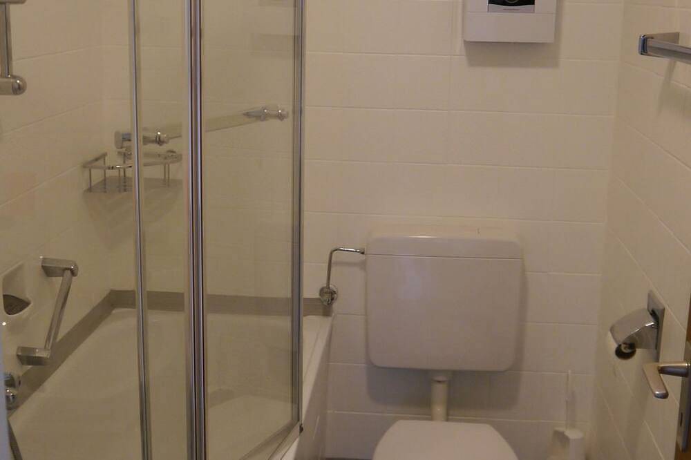 Ganze Wohnung, Ferienwohnung Brunsbachtal - Appartement/Fewo, Dusche, Wc, 1 Schlafraum in Hückeswagen, Oberbergischer Kreis