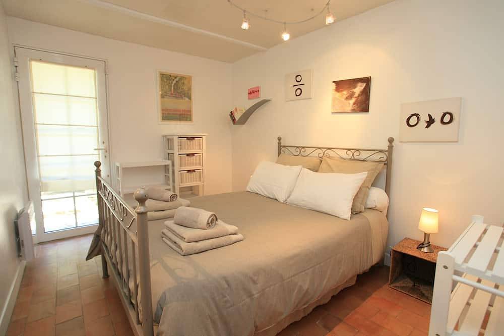 Charming dry-stone house, perfect holidays in Saumane-de-Vaucluse, Vaucluse