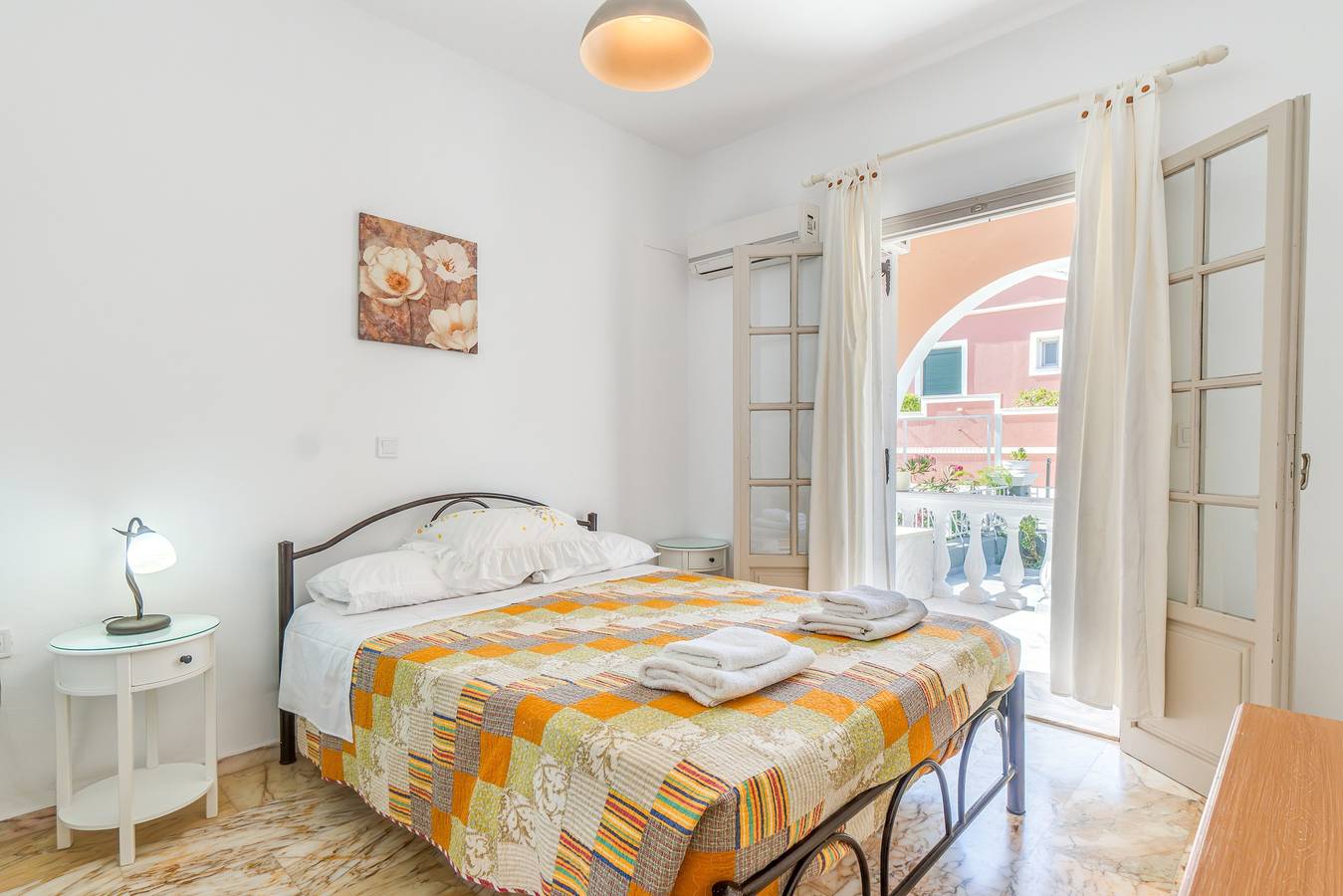 Appartement 'Kassiopi 1' met bergzicht, wifi en airconditioning, foto 7