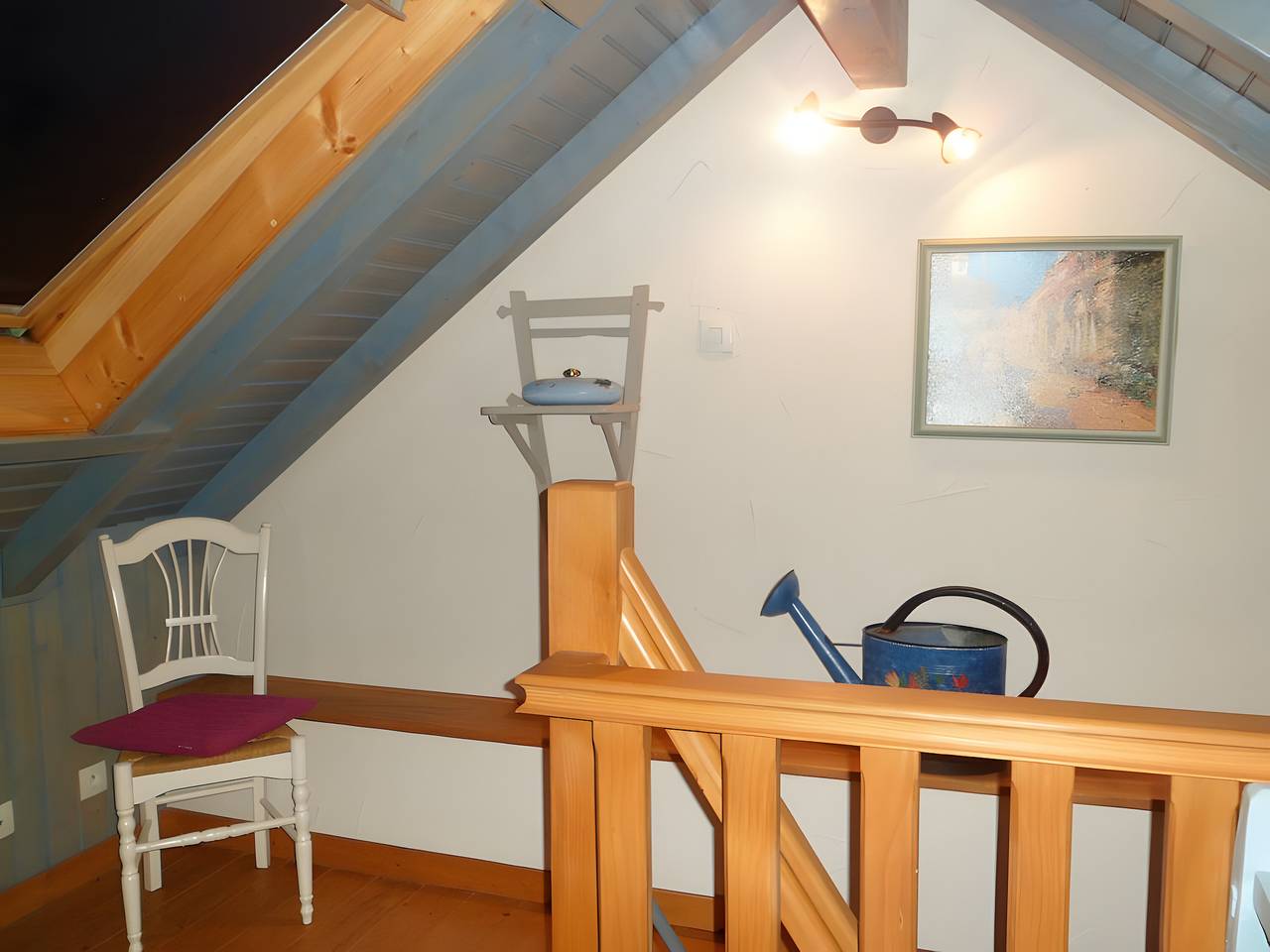 Casa de Vacaciones 'Charmante Maison Les Volets Bleus' con Jardín Privado y Wi-Fi in Mélisey, Alto Saona