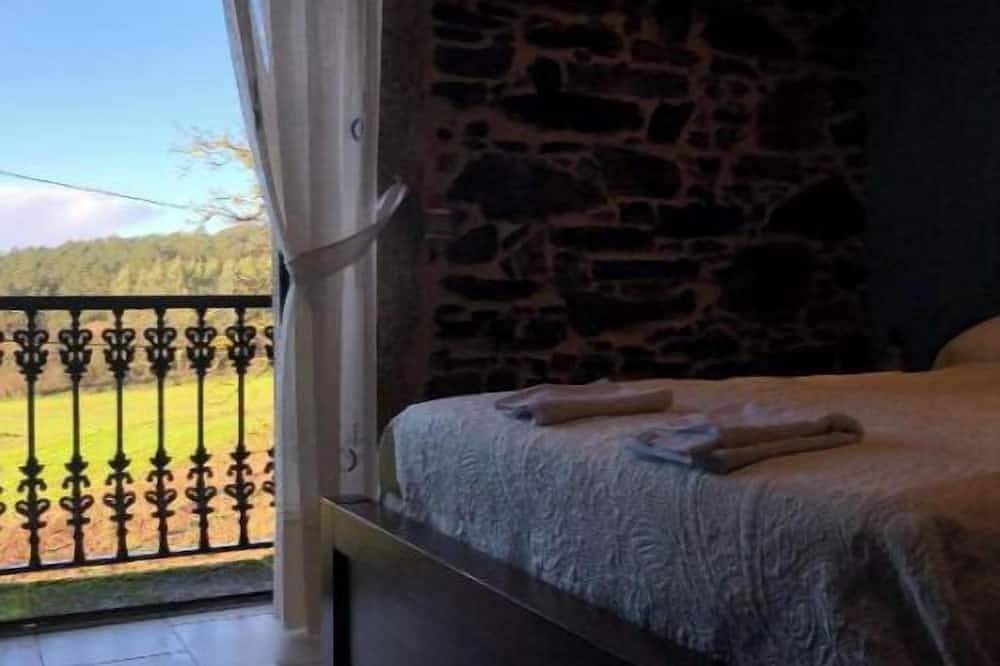 Casa do Grallo in Corcoesto, Cabana de Bergantiños
