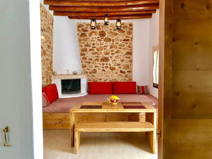 Ferienwohnung für 2 Personen, mit Terrasse und Whirlpool, kinderfreundlich in Archangelos - 3