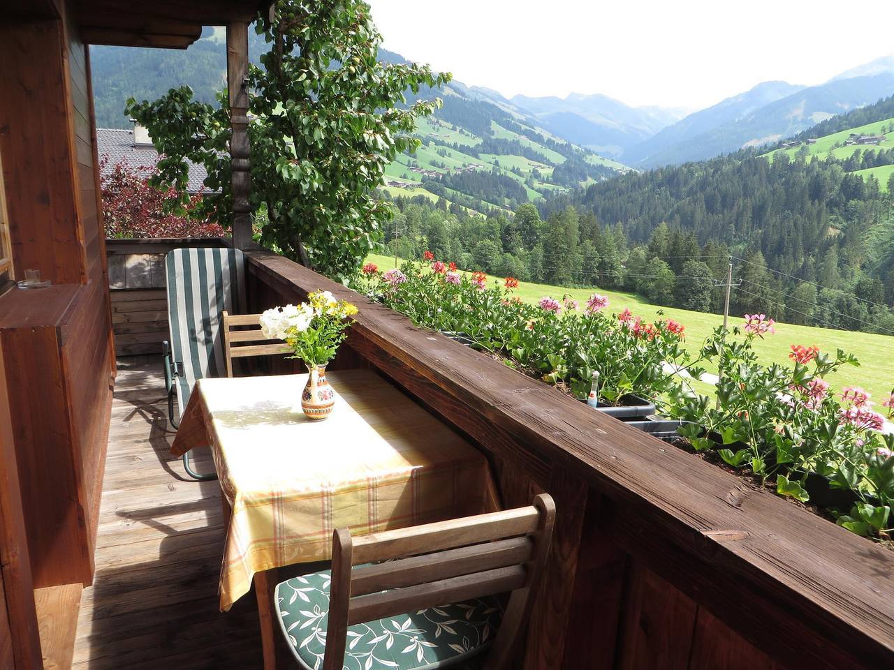 Ganze Ferienwohnung, Haus Moosbrunn in Alpbach, Kitzbüheler Alpen