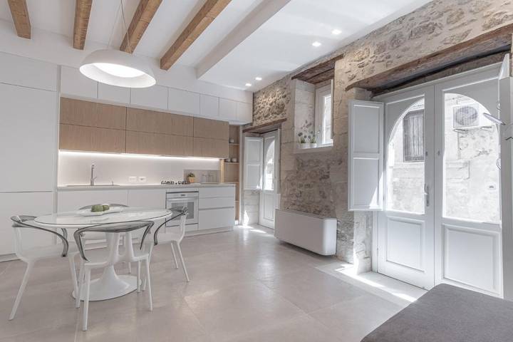 Ferienhaus für 6 Personen, mit Whirlpool und Terrasse - 1