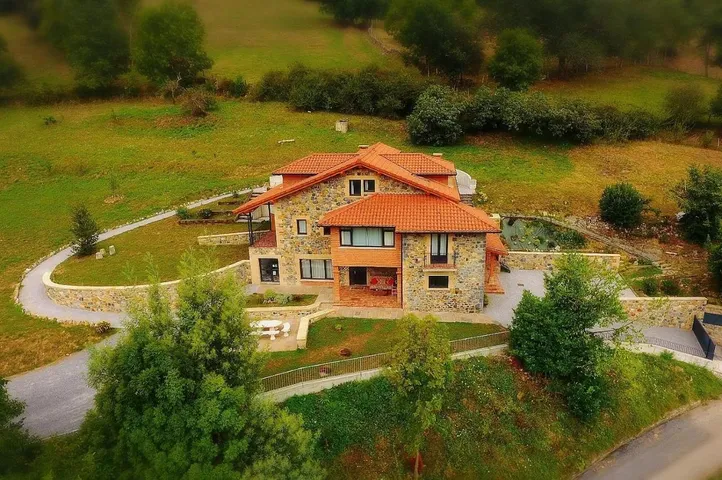 Albergue para 4 personas, con jardín y vistas - 1