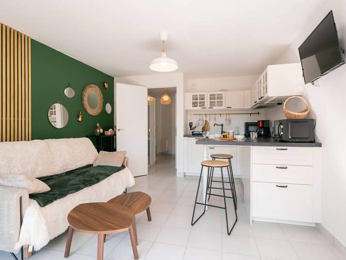 Appartement entier, Appartement 2P à Carnac - Vue Mer - Parking - Petits Animaux Acceptés in Carnac Plage, Carnac