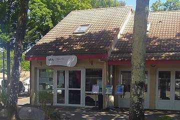 Mobil home pour 6 personnes, avec piscine et terrasse à Champagne-sur-Oise