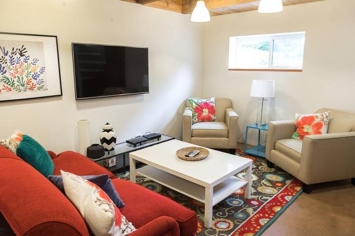 Log cabin for 10 people in Oregon