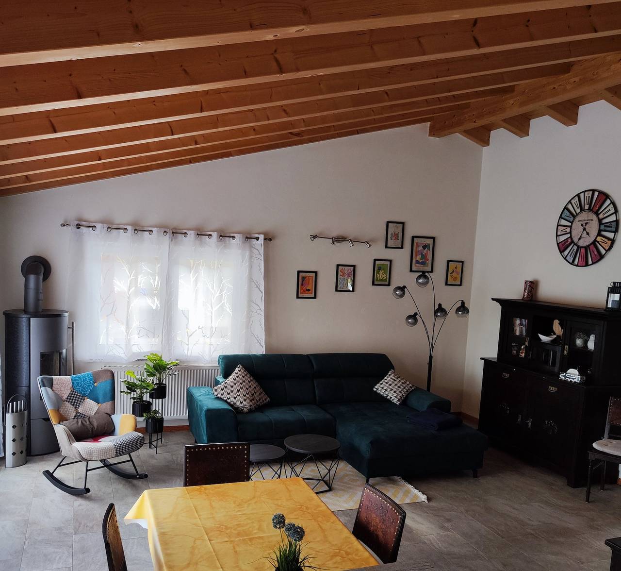 Ferienhaus „Haus Pluto“ mit privater Terrasse und Wlan in Deggenhausertal, Region Bodensee-Oberschwaben