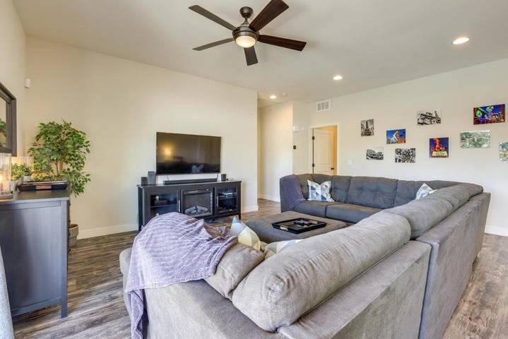 Location de vacances pour 6 personnes, avec piscine ainsi que terrasse et vue, animaux acceptés à Las Vegas - 4